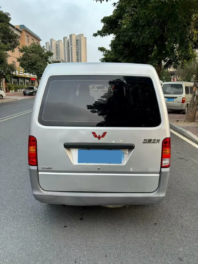 2023 WuLing ZhiGuang 1.5L 102HP L4 5MT,autocango,china used car exporter,china ev exporter,chinese used car exporter,chinese used ev exporter