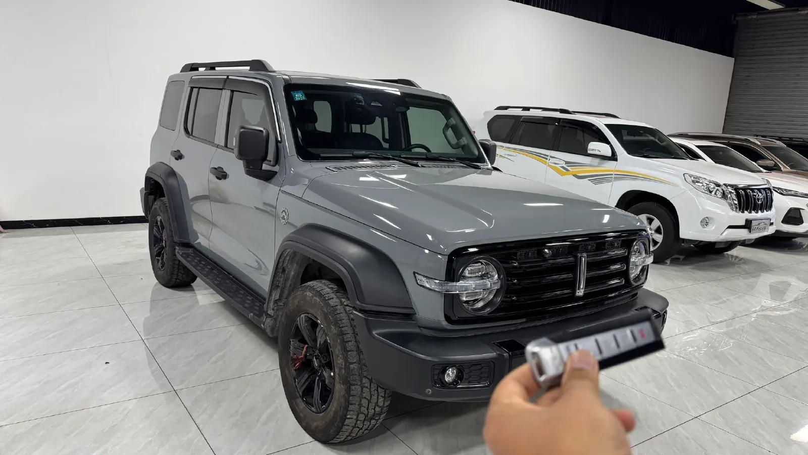 2021 Tank 300 2.0T 227HP L4 8AT,autocango,china used car exporter,china ev exporter,chinese used car exporter,chinese used ev exporter