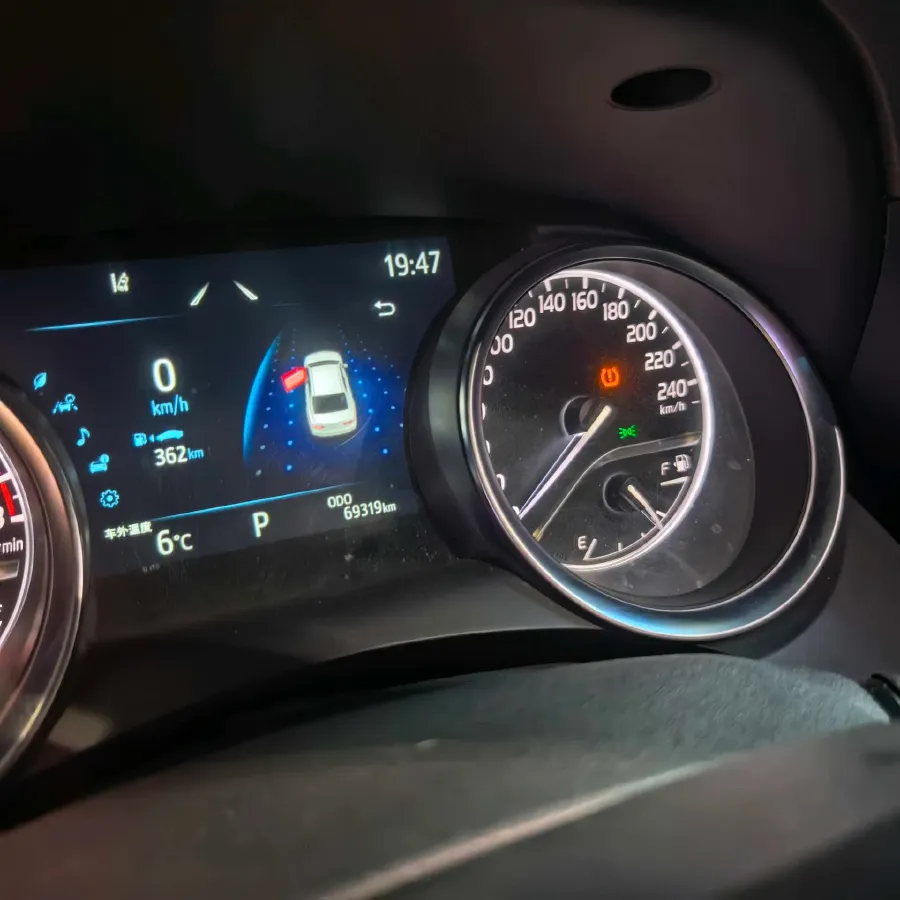 2021 Toyota Camry 2.0L 178HP L4 CVT,autocango,china used car exporter,china ev exporter,chinese used car exporter,chinese used ev exporter