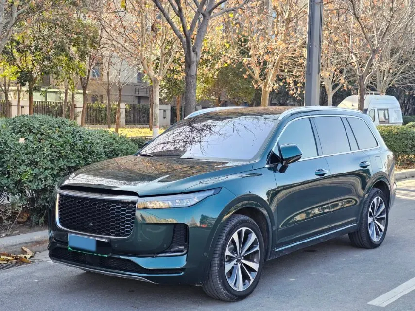 2021 Li ONE Range Extended 131HP REEV 40.5KWH,autocango,china used car exporter,china ev exporter,chinese used car exporter,chinese used ev exporter