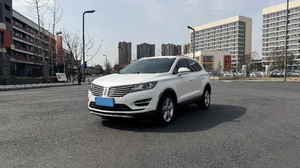 2017 Lincoln MKC 2.0T 203HP L4 6AT,autocango,china used car exporter,china ev exporter,chinese used car exporter,chinese used ev exporter