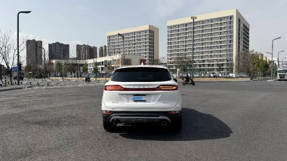 2017 Lincoln MKC 2.0T 203HP L4 6AT,autocango,china used car exporter,china ev exporter,chinese used car exporter,chinese used ev exporter