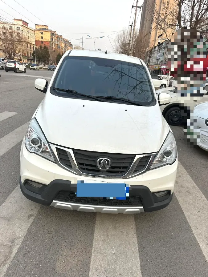 2017 BAIC WeiWang M20 1.5L 116HP L4 5MT,autocango,china used car exporter,china ev exporter,chinese used car exporter,chinese used ev exporter