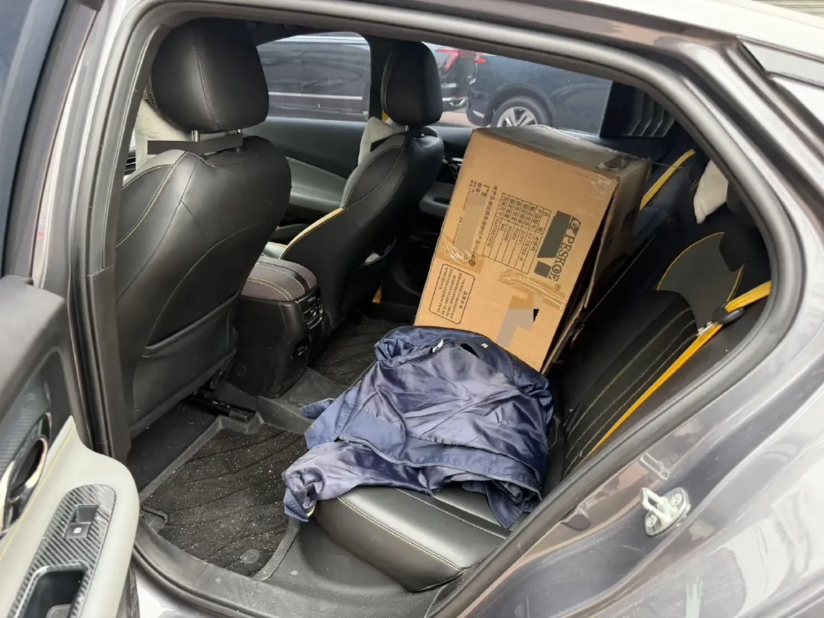 2021 GAC Trumpchi Empow 1.5T 177HP L4 7DCT,autocango,china used car exporter,china ev exporter,chinese used car exporter,chinese used ev exporter