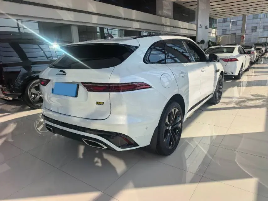 2025 Jaguar F-PACE 3.0T 400HP L6 8AT,autocango,china used car exporter,china ev exporter,chinese used car exporter,chinese used ev exporter