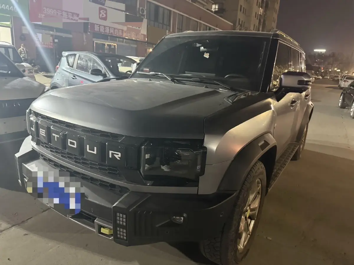 2023 Jetour Traveller 2.0T 254HP L4 8AT