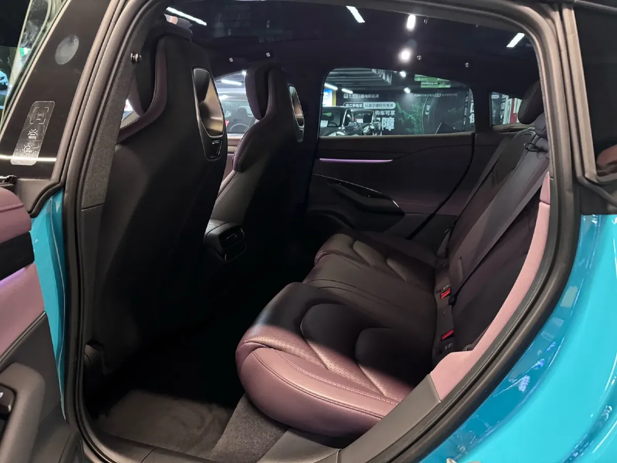 2024 MI SU7 BEV 94.3KWH,autocango,china used car exporter,china ev exporter,chinese used car exporter,chinese used ev exporter