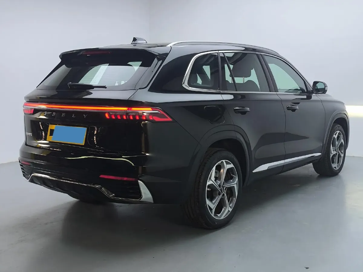 2024 Geely Monjaro 2.0T 218HP L4 7DCT,autocango,china used car exporter,china ev exporter,chinese used car exporter,chinese used ev exporter