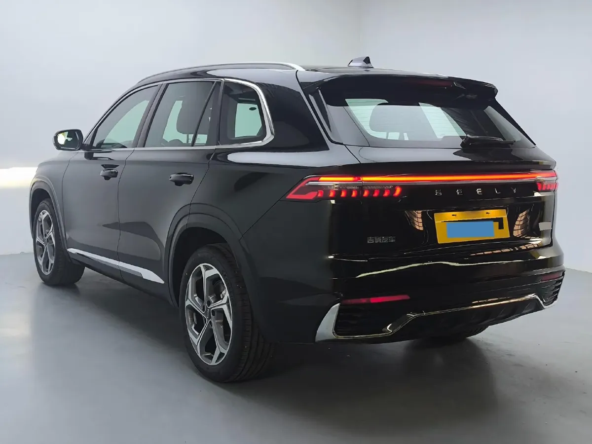 2024 Geely Monjaro 2.0T 218HP L4 7DCT,autocango,china used car exporter,china ev exporter,chinese used car exporter,chinese used ev exporter