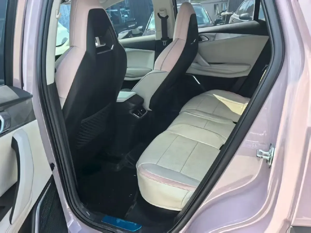 2022 Roewe i6 MAX BEV 61.1KWH,autocango,china used car exporter,china ev exporter,chinese used car exporter,chinese used ev exporter