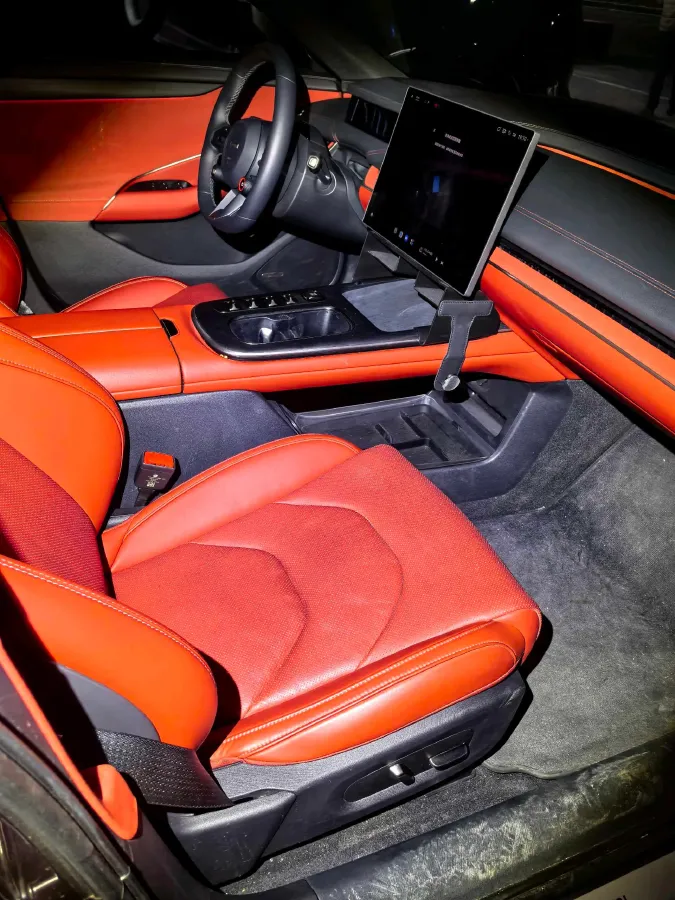 2024 MI SU7 BEV 94.3KWH,autocango,china used car exporter,china ev exporter,chinese used car exporter,chinese used ev exporter