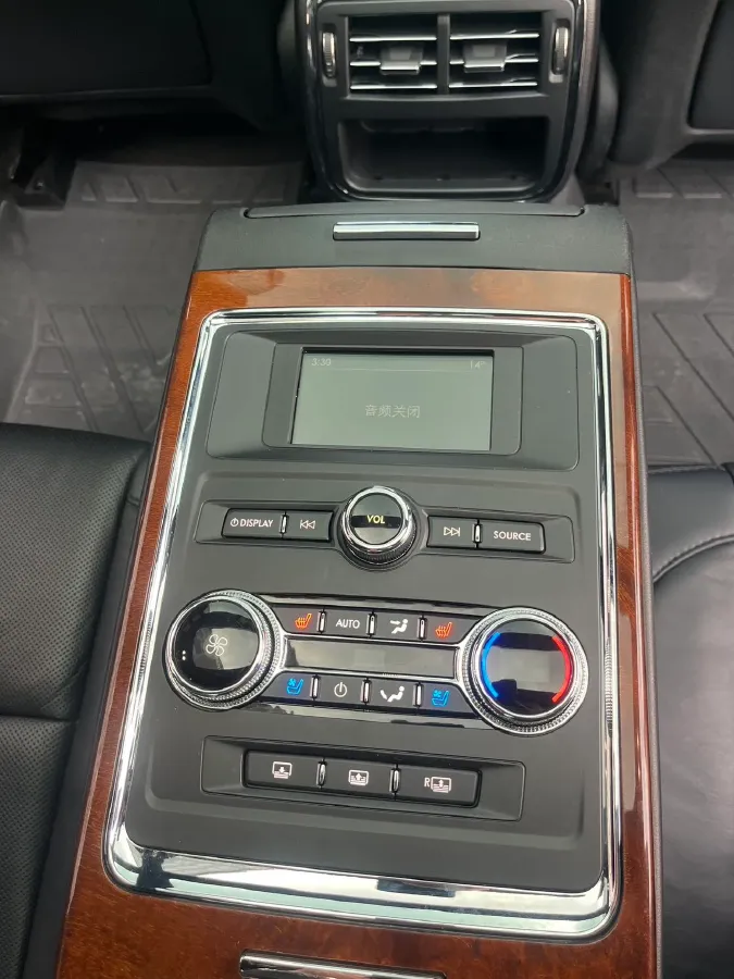 2019 Lincoln Continental 2.0T 261HP L4 6AT,autocango,china used car exporter,china ev exporter,chinese used car exporter,chinese used ev exporter