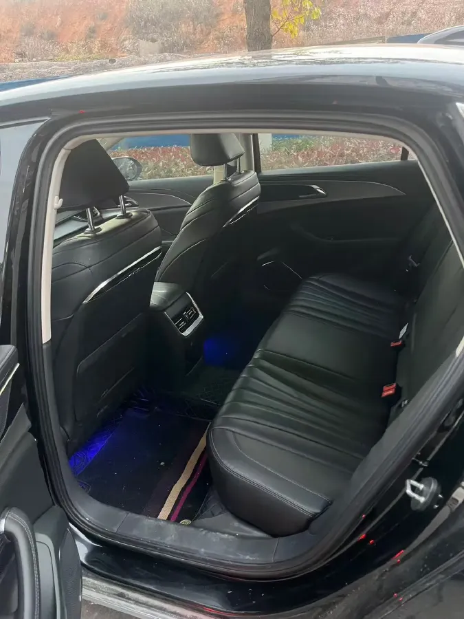 2024 HongQi H5 1.5T 169HP L4 7DCT,autocango,china used car exporter,china ev exporter,chinese used car exporter,chinese used ev exporter