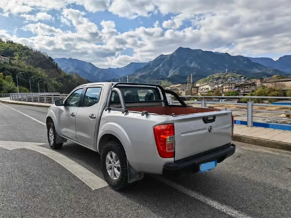 2019 Dongfeng RuiQi 6 2.5T 140HP L4 5MT,autocango,china used car exporter,china ev exporter,chinese used car exporter,chinese used ev exporter