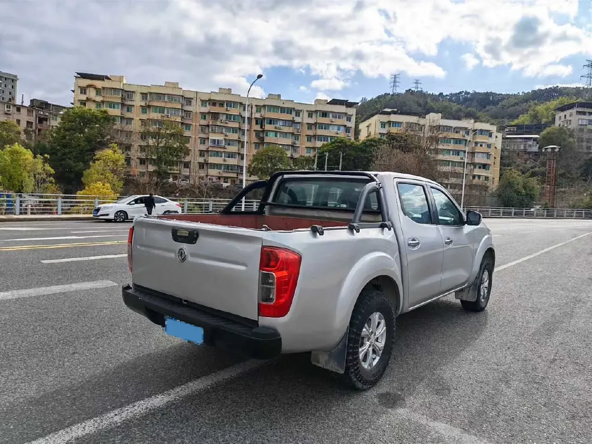 2019 Dongfeng RuiQi 6 2.5T 140HP L4 5MT,autocango,china used car exporter,china ev exporter,chinese used car exporter,chinese used ev exporter