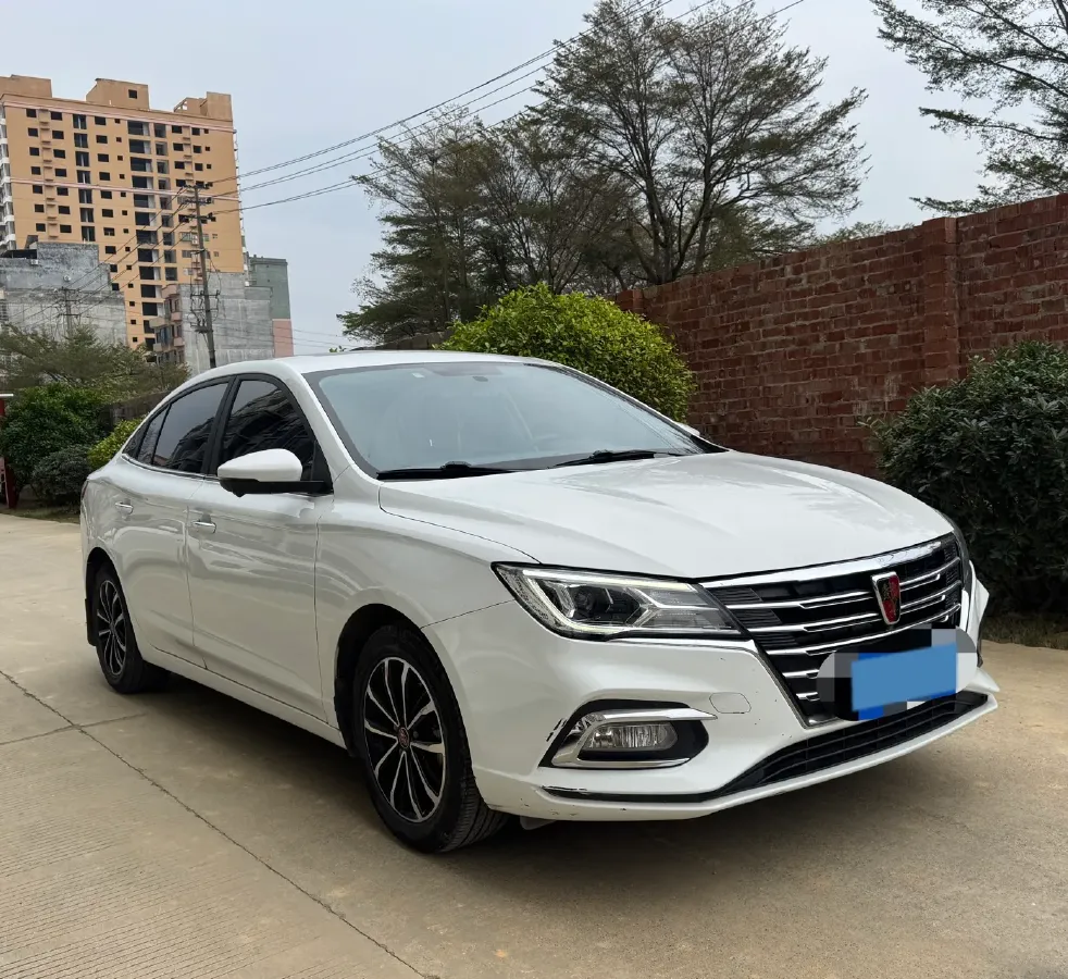 2020 Roewe i5 1.5L 120HP L4 CVT,autocango,china used car exporter,china ev exporter,chinese used car exporter,chinese used ev exporter