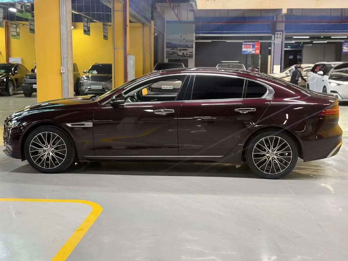 2020 Jaguar XEL 2.0T 200HP L4 8AT,autocango,china used car exporter,china ev exporter,chinese used car exporter,chinese used ev exporter