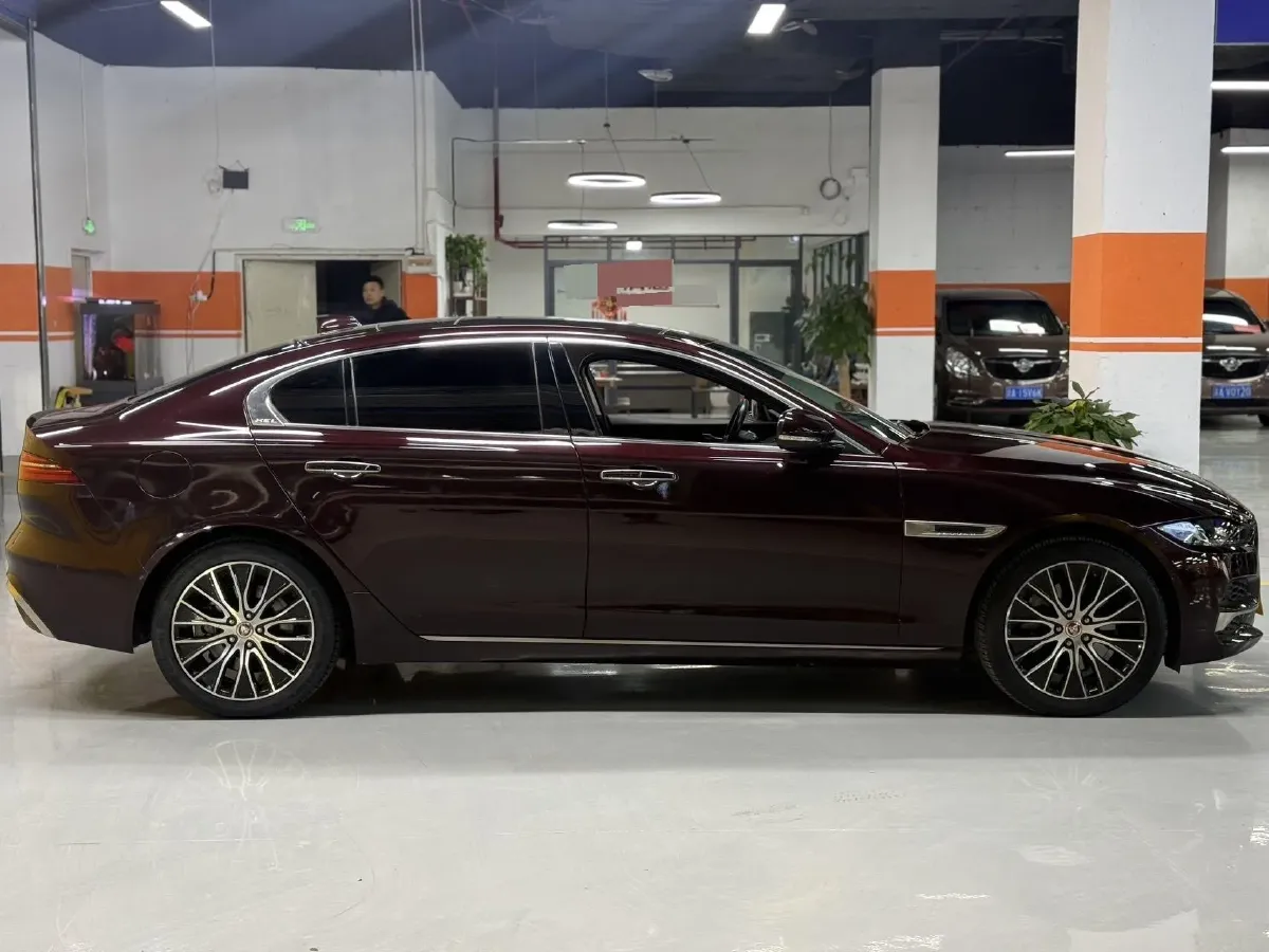 2020 Jaguar XEL 2.0T 200HP L4 8AT,autocango,china used car exporter,china ev exporter,chinese used car exporter,chinese used ev exporter