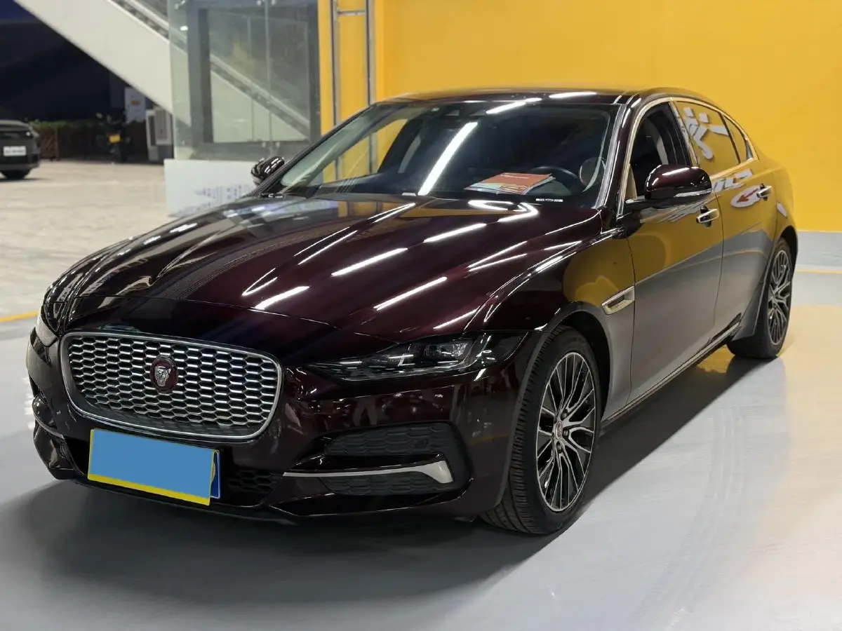 2020 Jaguar XEL 2.0T 200HP L4 8AT