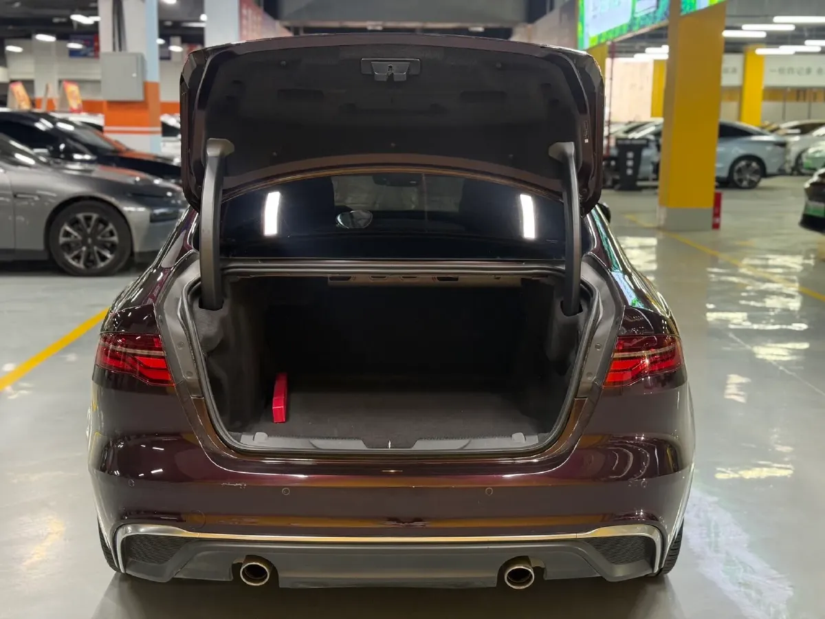 2020 Jaguar XEL 2.0T 200HP L4 8AT,autocango,china used car exporter,china ev exporter,chinese used car exporter,chinese used ev exporter