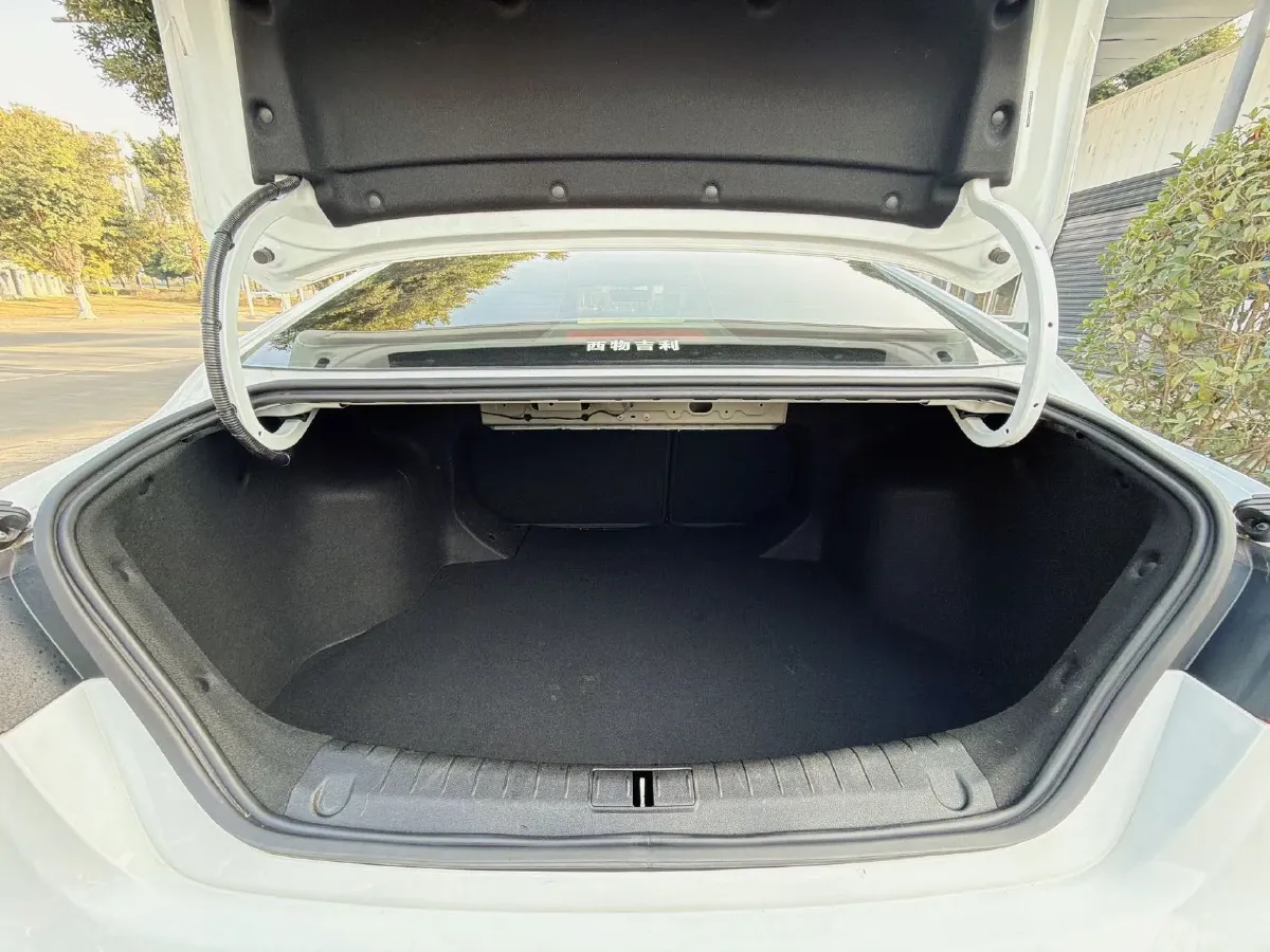 2021 Geely Binray 1.4T 141HP L4 CVT,autocango,china used car exporter,china ev exporter,chinese used car exporter,chinese used ev exporter