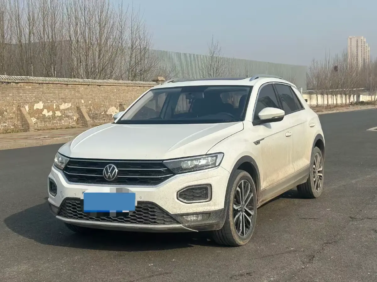2021 Volkswagen T-Roc 1.4T 150HP L4 7DCT