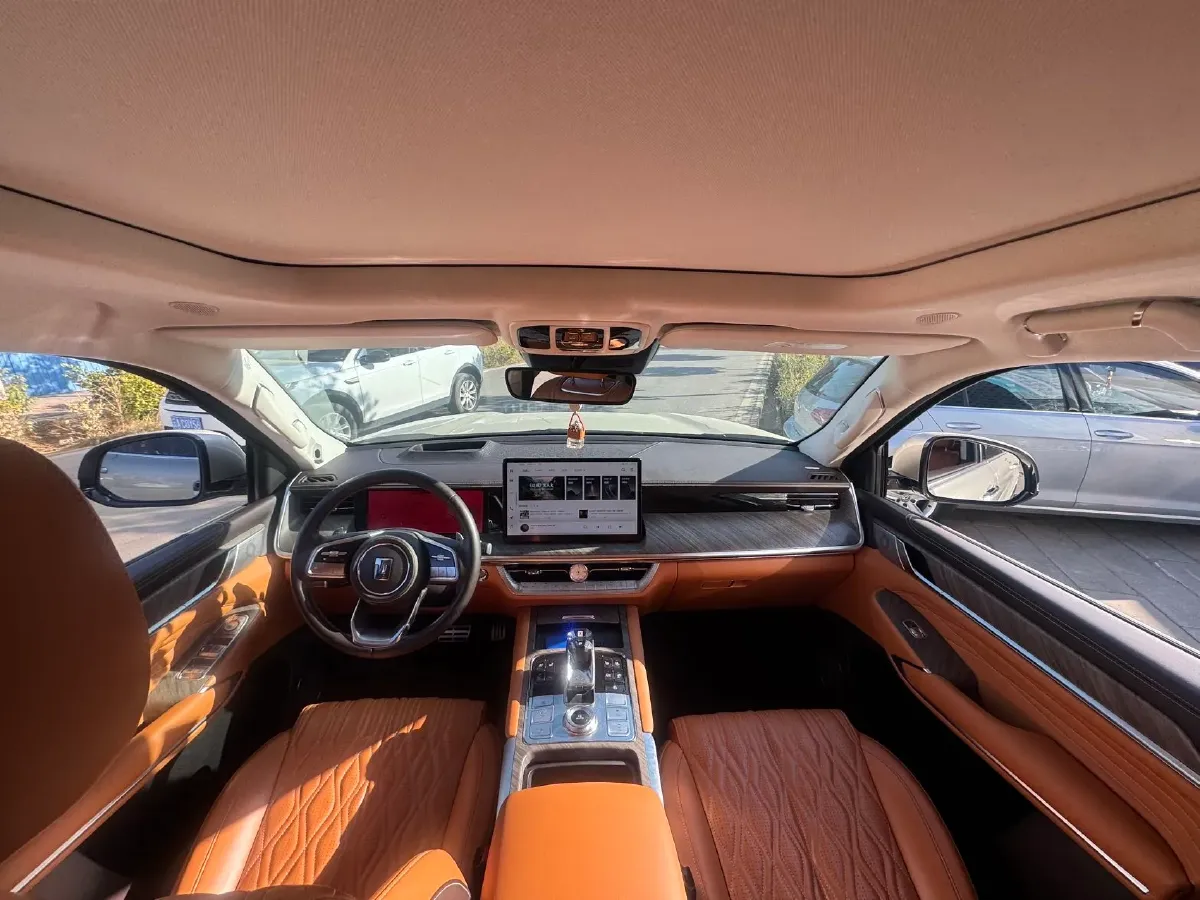 2022 Tank 500 3.0T 360HP V6 9AT,autocango,china used car exporter,china ev exporter,chinese used car exporter,chinese used ev exporter