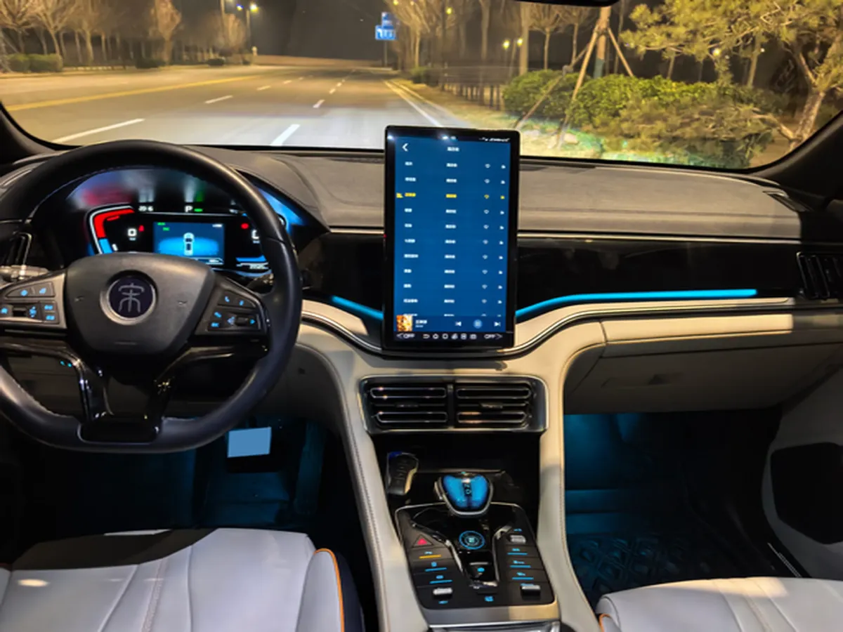 2021 Geely JiaJi 1.5T 177HP L3 7DCT PHEV 11.3KWH,autocango,china used car exporter,china ev exporter,chinese used car exporter,chinese used ev exporter