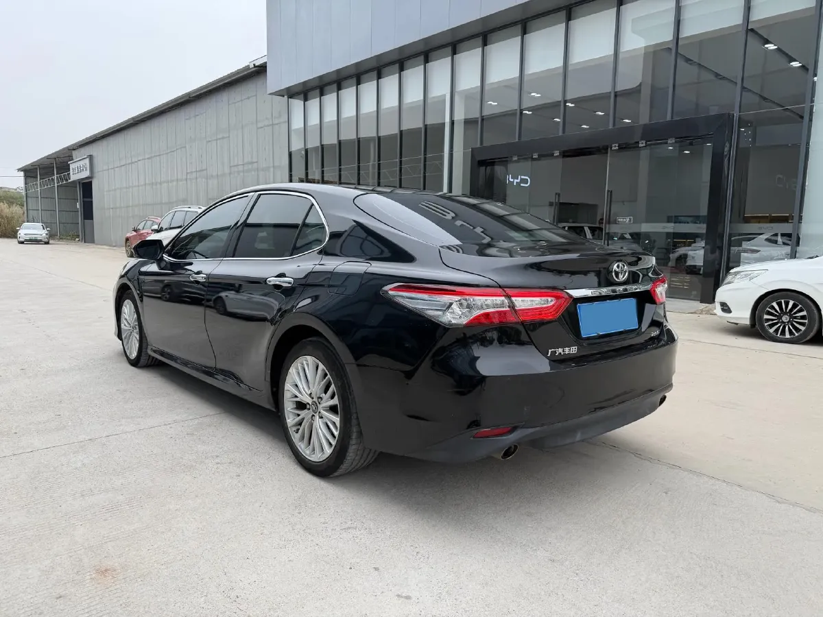 2019 Toyota Camry 2.5L 209HP L4 8AT,autocango,china used car exporter,china ev exporter,chinese used car exporter,chinese used ev exporter