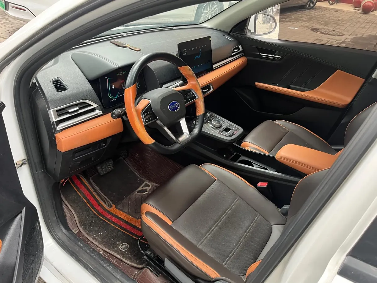 2021 MG Pilot 1.5T 173HP L4 7DCT,autocango,china used car exporter,china ev exporter,chinese used car exporter,chinese used ev exporter