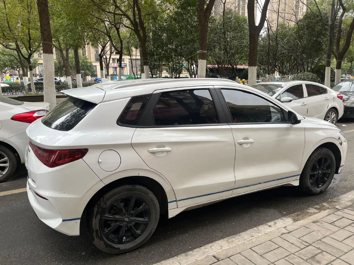 2021 MG Pilot 1.5T 173HP L4 7DCT,autocango,china used car exporter,china ev exporter,chinese used car exporter,chinese used ev exporter