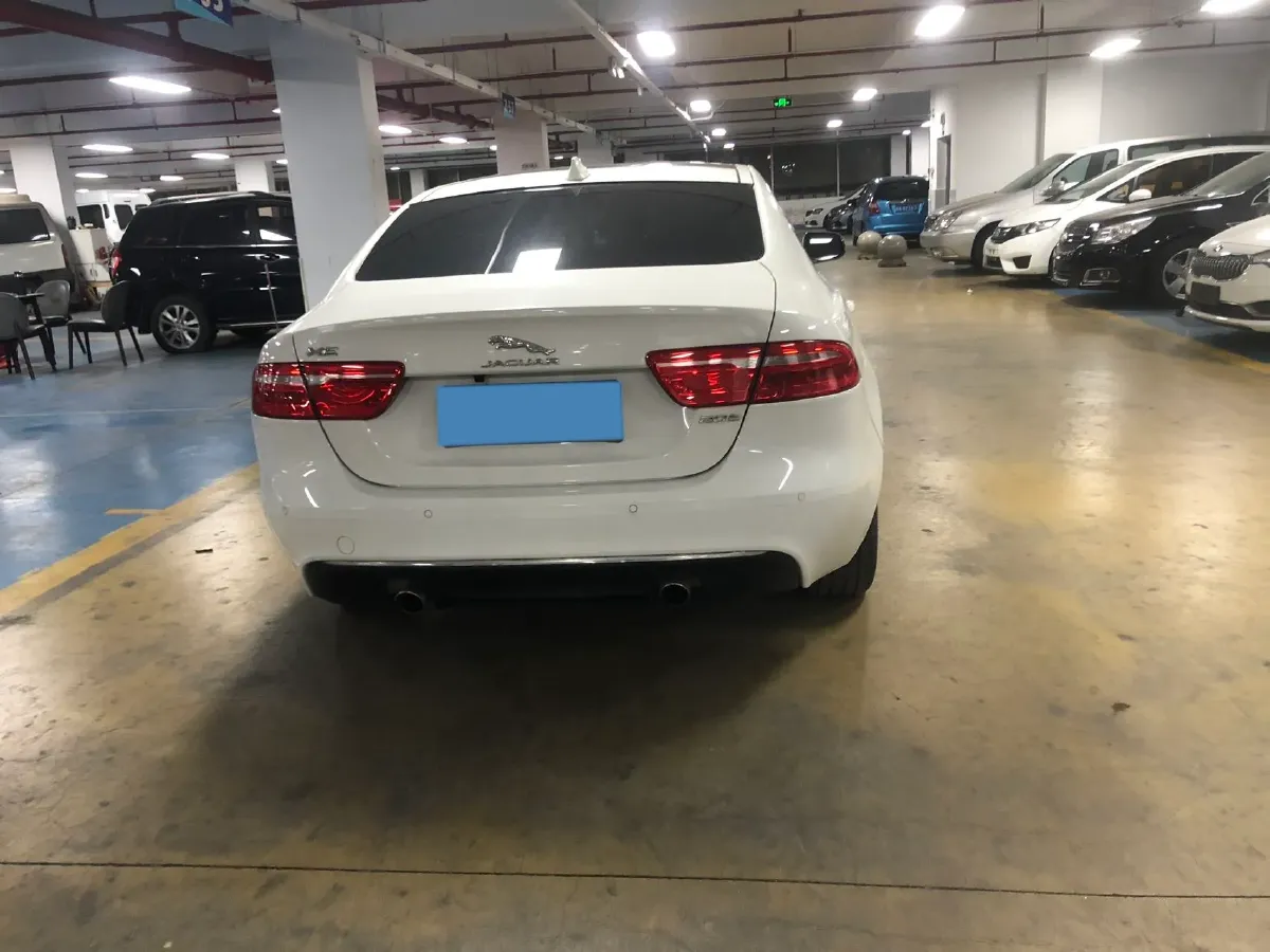2018 Jaguar XEL 2.0T 200HP L4 8AT,autocango,china used car exporter,china ev exporter,chinese used car exporter,chinese used ev exporter