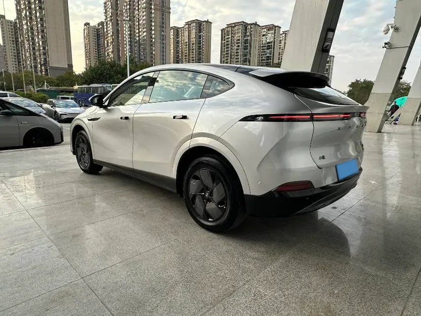 2025 Xpeng G6 BEV 68.5KWH,autocango,china used car exporter,china ev exporter,chinese used car exporter,chinese used ev exporter