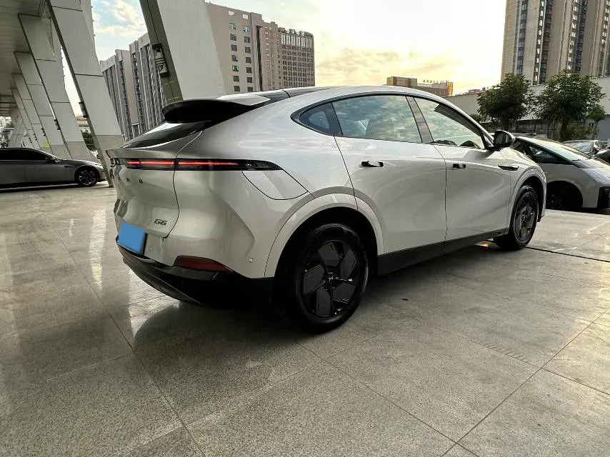 2025 Xpeng G6 BEV 68.5KWH,autocango,china used car exporter,china ev exporter,chinese used car exporter,chinese used ev exporter