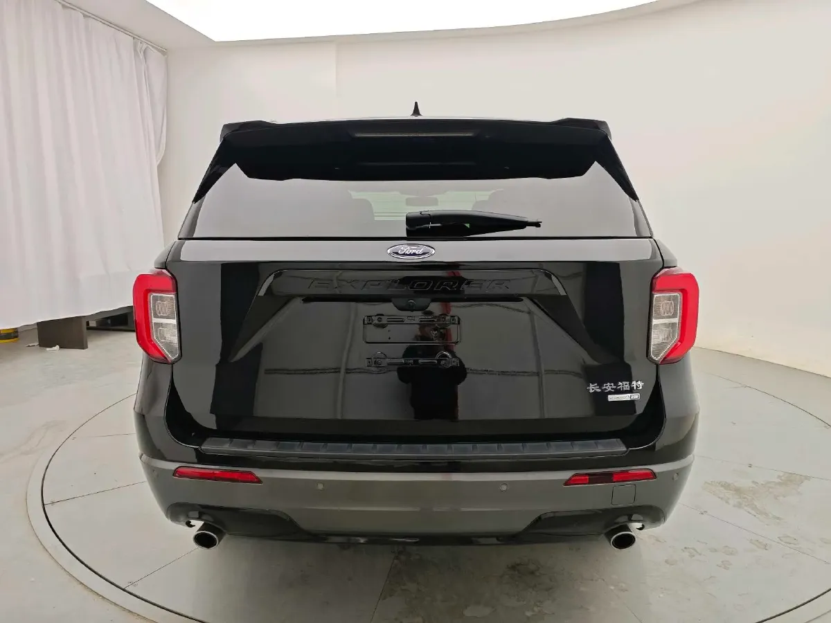 2020 Ford Explorer 2.3T 276HP L4 10AT,autocango,china used car exporter,china ev exporter,chinese used car exporter,chinese used ev exporter