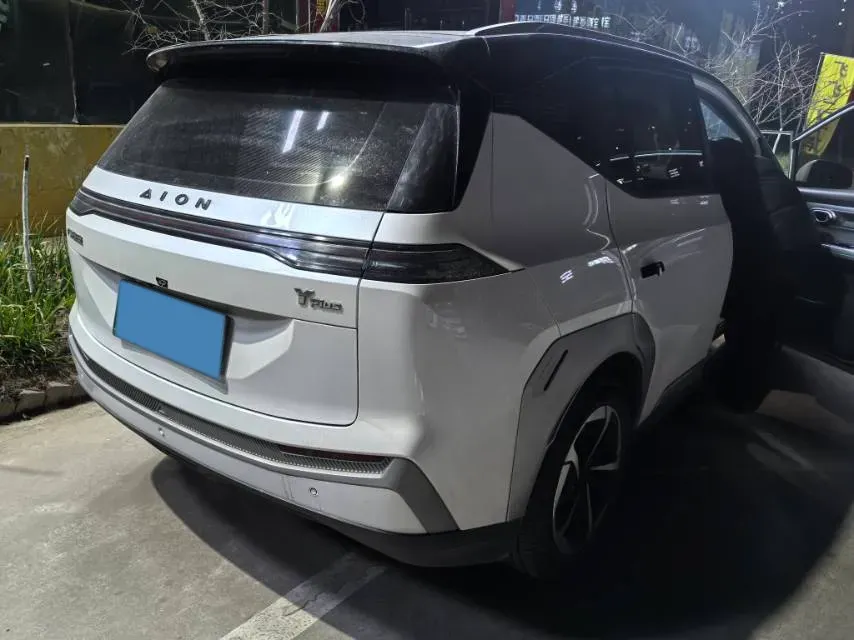 2023 GAC Trumpchi GS4 1.5T 177HP L4 6AT,autocango,china used car exporter,china ev exporter,chinese used car exporter,chinese used ev exporter