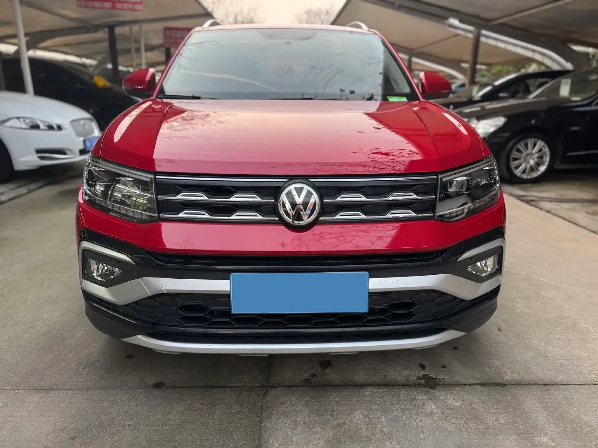 2019 Volkswagen T-Cross 1.5L 113HP L4 6AT,autocango,china used car exporter,china ev exporter,chinese used car exporter,chinese used ev exporter