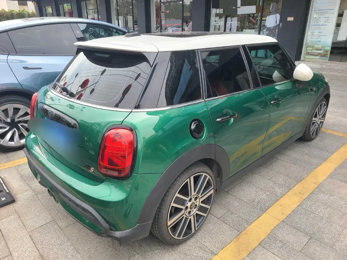 2022 MINI MINI 2.0T 192HP L4 7DCT,autocango,china used car exporter,china ev exporter,chinese used car exporter,chinese used ev exporter