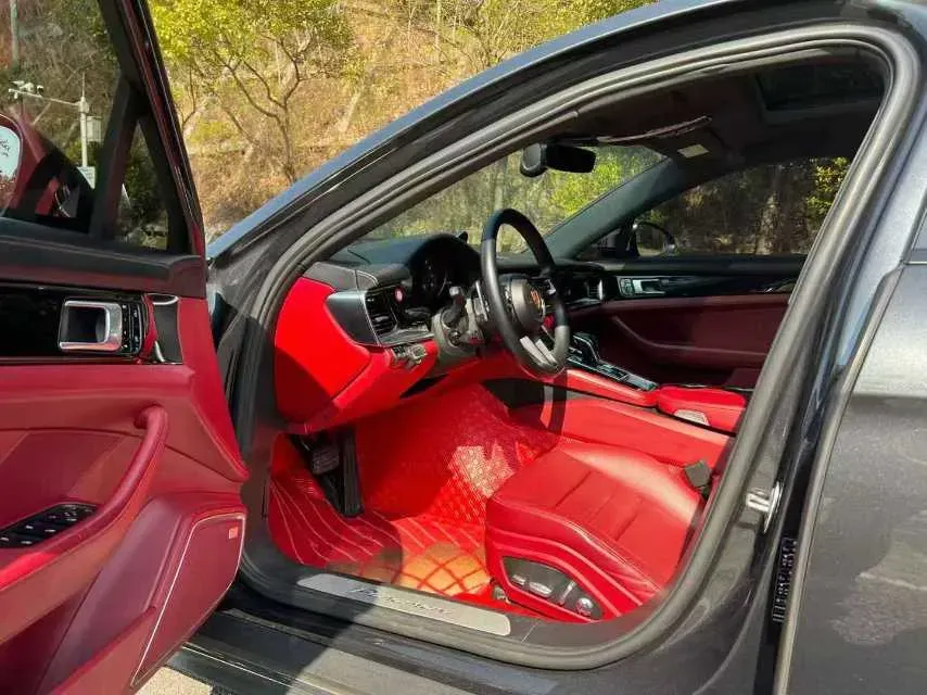 2021 Porsche Panamera 2.9T 330HP V6 8DCT,autocango,china used car exporter,china ev exporter,chinese used car exporter,chinese used ev exporter