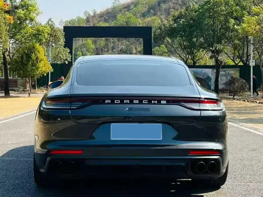 2021 Porsche Panamera 2.9T 330HP V6 8DCT,autocango,china used car exporter,china ev exporter,chinese used car exporter,chinese used ev exporter