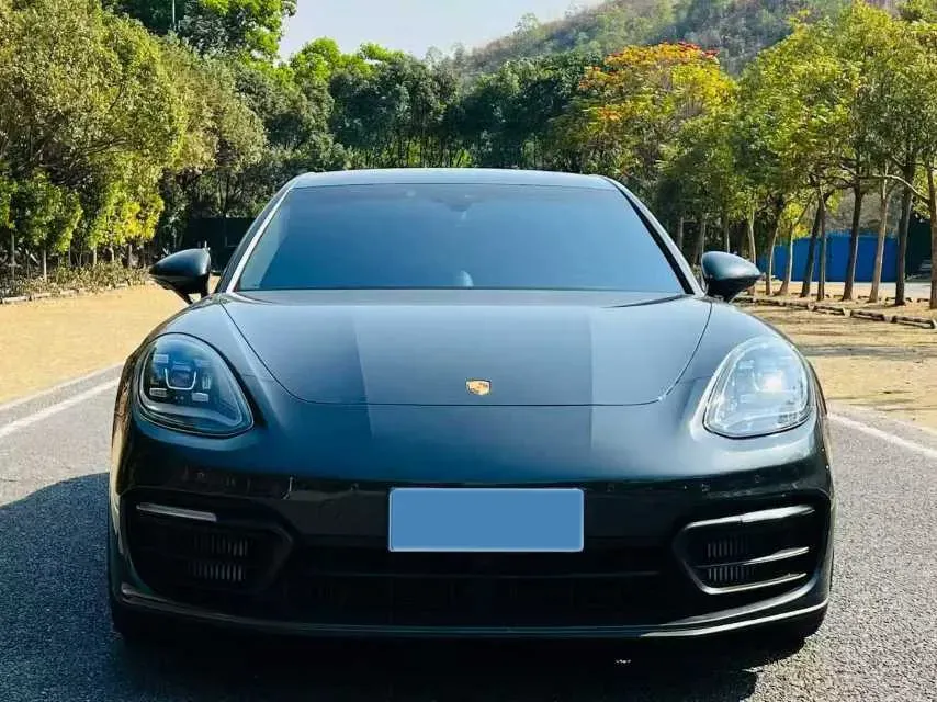 2021 Porsche Panamera 2.9T 330HP V6 8DCT,autocango,china used car exporter,china ev exporter,chinese used car exporter,chinese used ev exporter