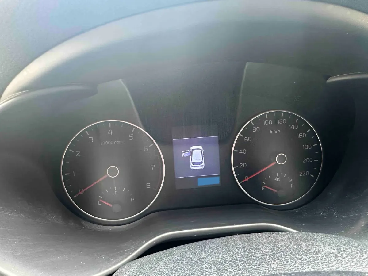 2017 Kia KX Cross 1.4L 100HP L4 6AT,autocango,china used car exporter,china ev exporter,chinese used car exporter,chinese used ev exporter