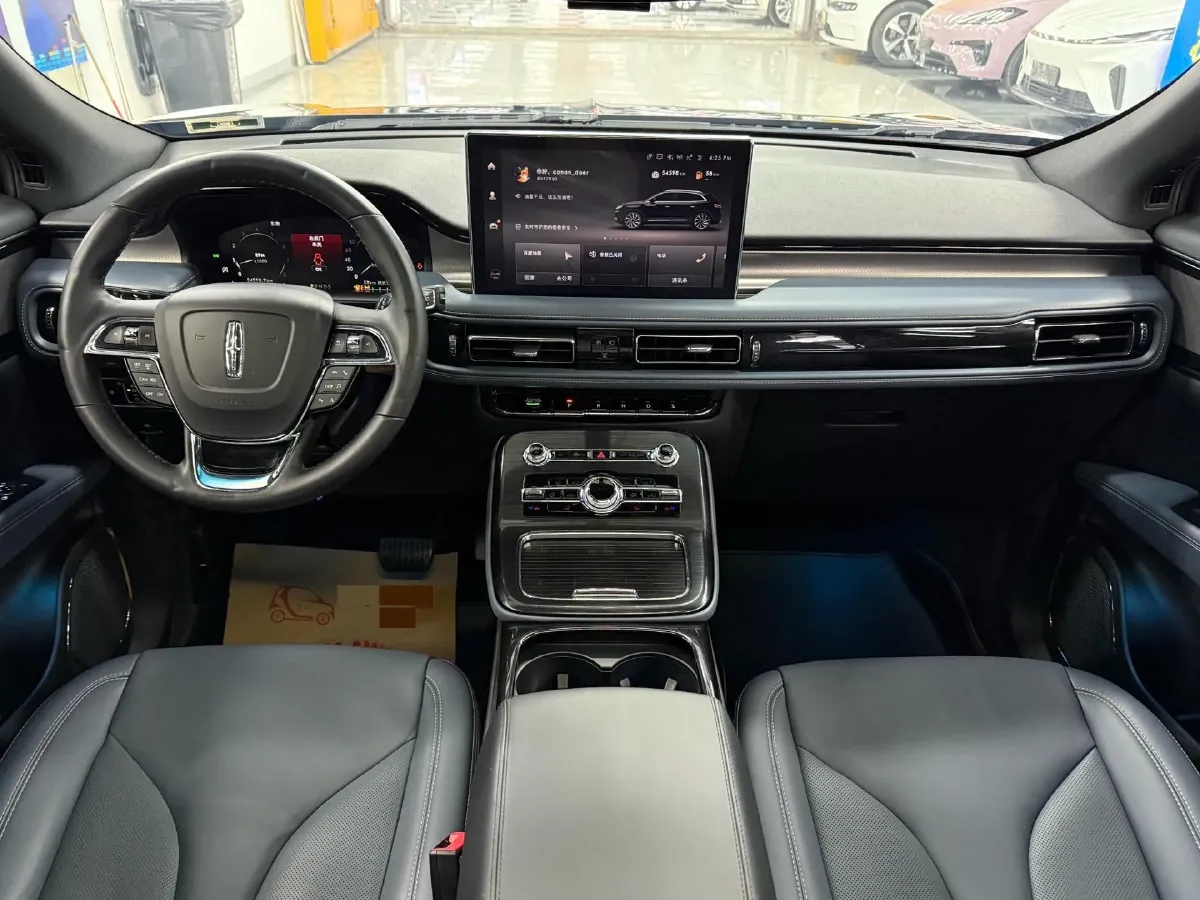 2021 Lincoln Nautilus 2.0T 245HP L4 8AT,autocango,china used car exporter,china ev exporter,chinese used car exporter,chinese used ev exporter