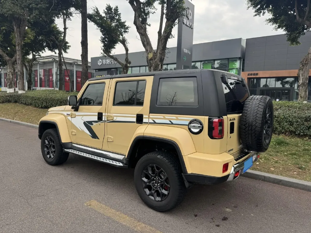 2019 Beijing BJ40 2.3T 231HP L4 6AT,autocango,china used car exporter,china ev exporter,chinese used car exporter,chinese used ev exporter