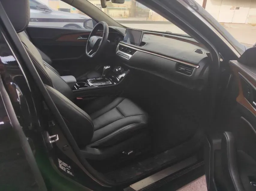 2019 HongQi H5 1.8T 180HP L4 6AT,autocango,china used car exporter,china ev exporter,chinese used car exporter,chinese used ev exporter