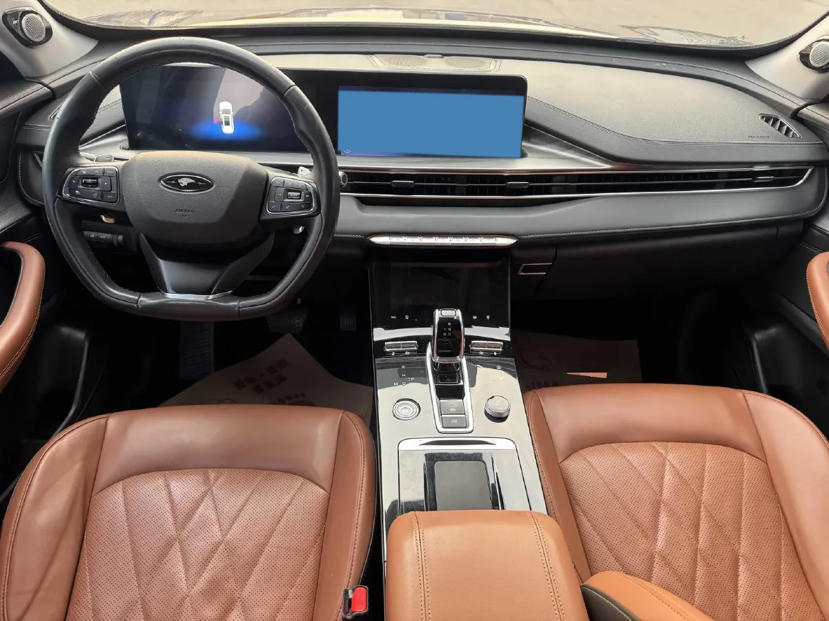 2021 Chery Tiggo 8 Plus 1.6T 197HP L4 7DCT,autocango,china used car exporter,china ev exporter,chinese used car exporter,chinese used ev exporter