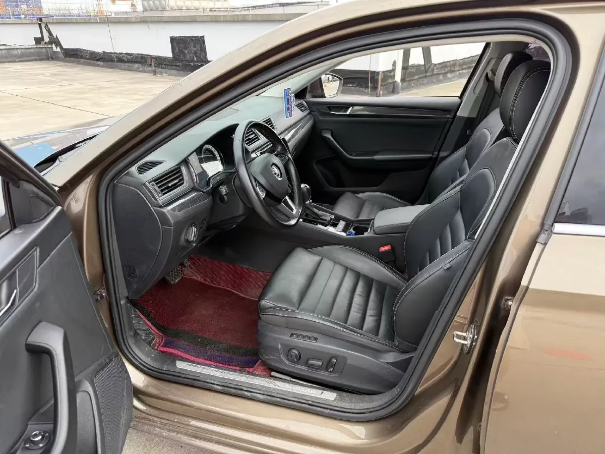 2019 Honda CR-V 2.0L 146HP L4 E-CVT Hybrid,autocango,china used car exporter,china ev exporter,chinese used car exporter,chinese used ev exporter