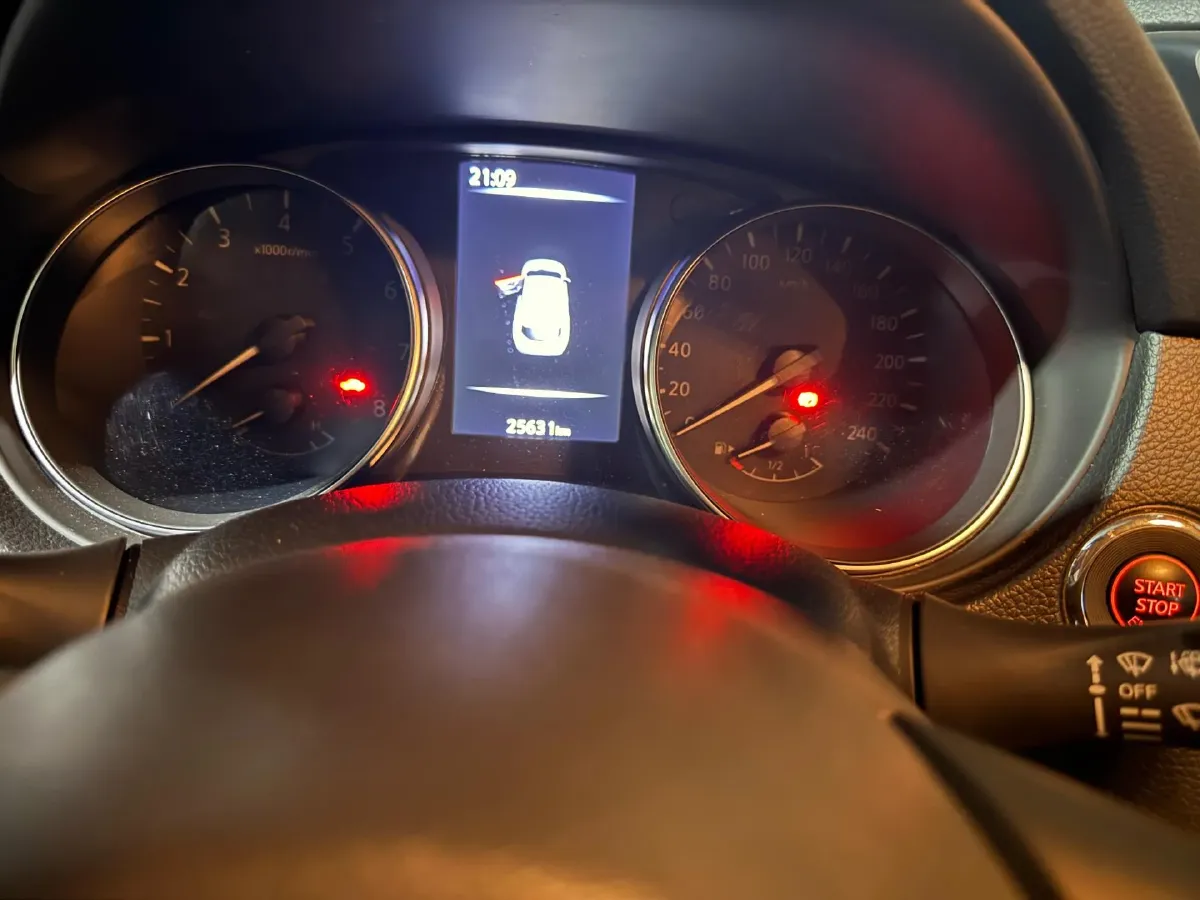 2022 Nissan Qashqai 2.0L 151HP L4 CVT,autocango,china used car exporter,china ev exporter,chinese used car exporter,chinese used ev exporter