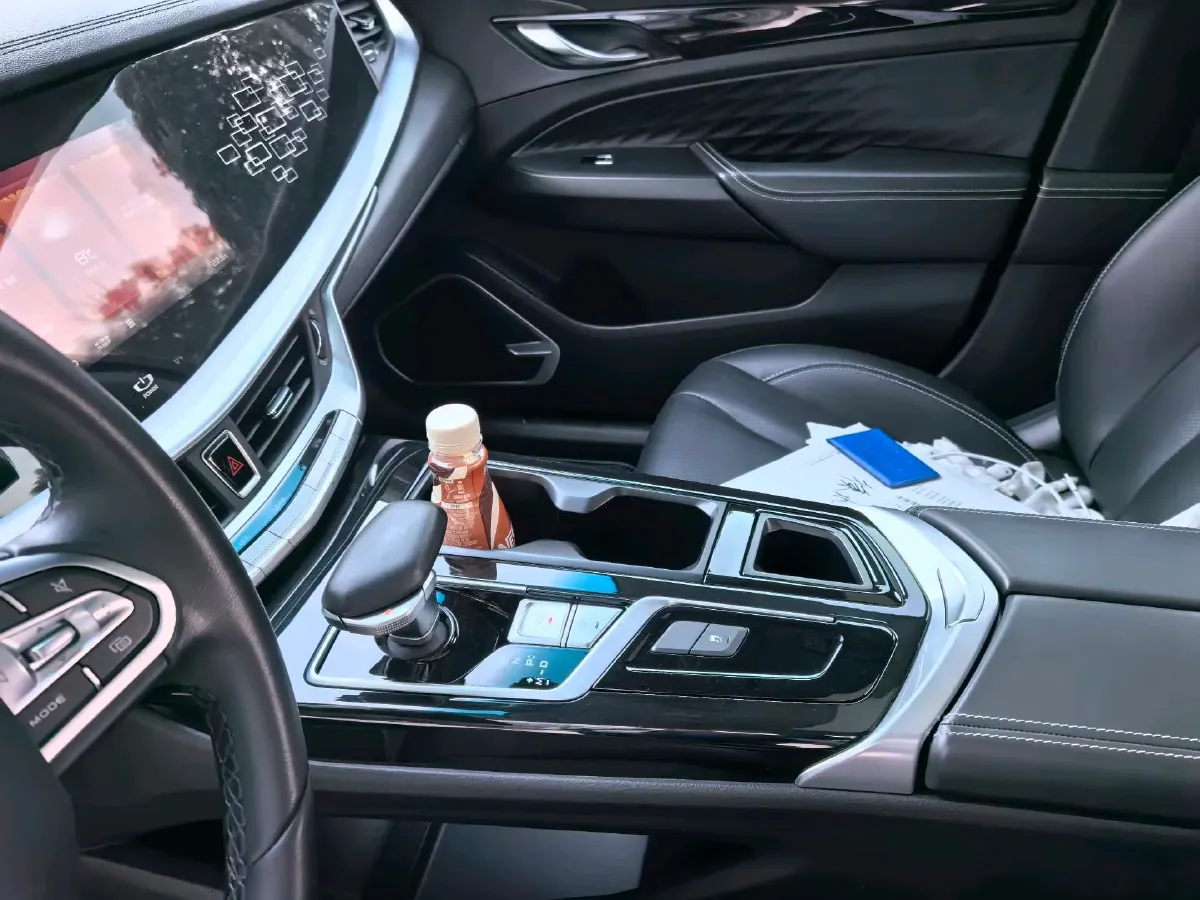 2021 MAXUS T70 2.0T 163HP L4 6AT,autocango,china used car exporter,china ev exporter,chinese used car exporter,chinese used ev exporter