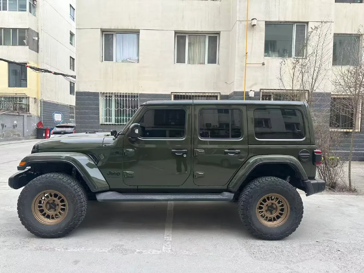 2022 Mercedes-Benz E Class 2.0T 258HP L4 9AT,autocango,china used car exporter,china ev exporter,chinese used car exporter,chinese used ev exporter